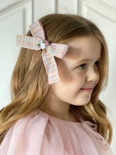 Загрузите изображение в программу просмотра галереи,Rosebud Oversized Bow
