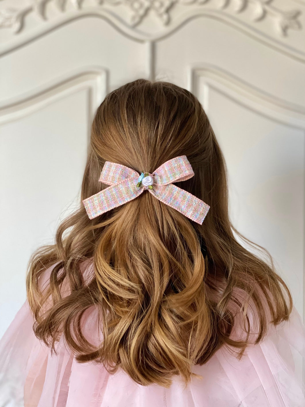 Rosebud Oversized Bow