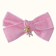 Cargue la imagen en el visor de la galería,Miranda Teddy Bear Oversized Velvet Bow Hair Clip - Pink
