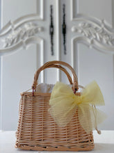 Cargue la imagen en el visor de la galería,Odette Tulle Bow in Lemon - Hair Clip / Bag Bow
