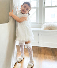 Загрузите изображение в программу просмотра галереи,Petite Maison Kids Lara Lace Socks - White
