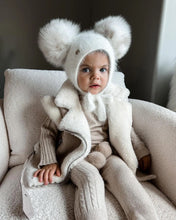 Load image into Gallery viewer, Petite Maison Kids Hero Cashmere Cream Bonnet
