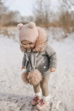 Load image into Gallery viewer, Petite Maison Kids Dusty Pink Cashmere Teddy Hat
