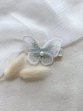 Load image into Gallery viewer, Penelope Pearl Embroidered Butterfly Hair Clip
