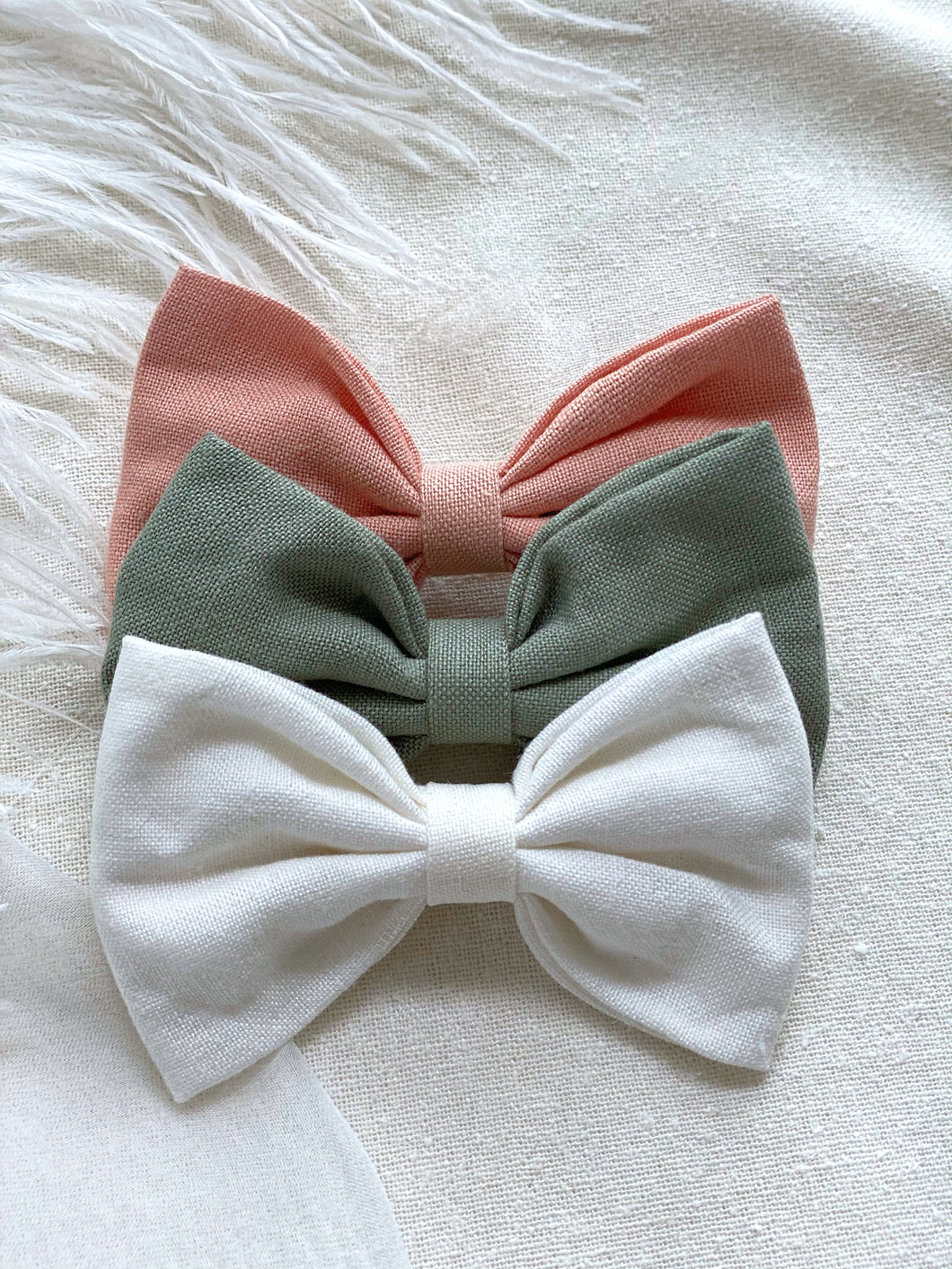 Emelie Linen Cotton Bow Hair Clip