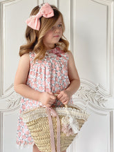 Load image into Gallery viewer, Laia Wicker Straw Basket Bag
