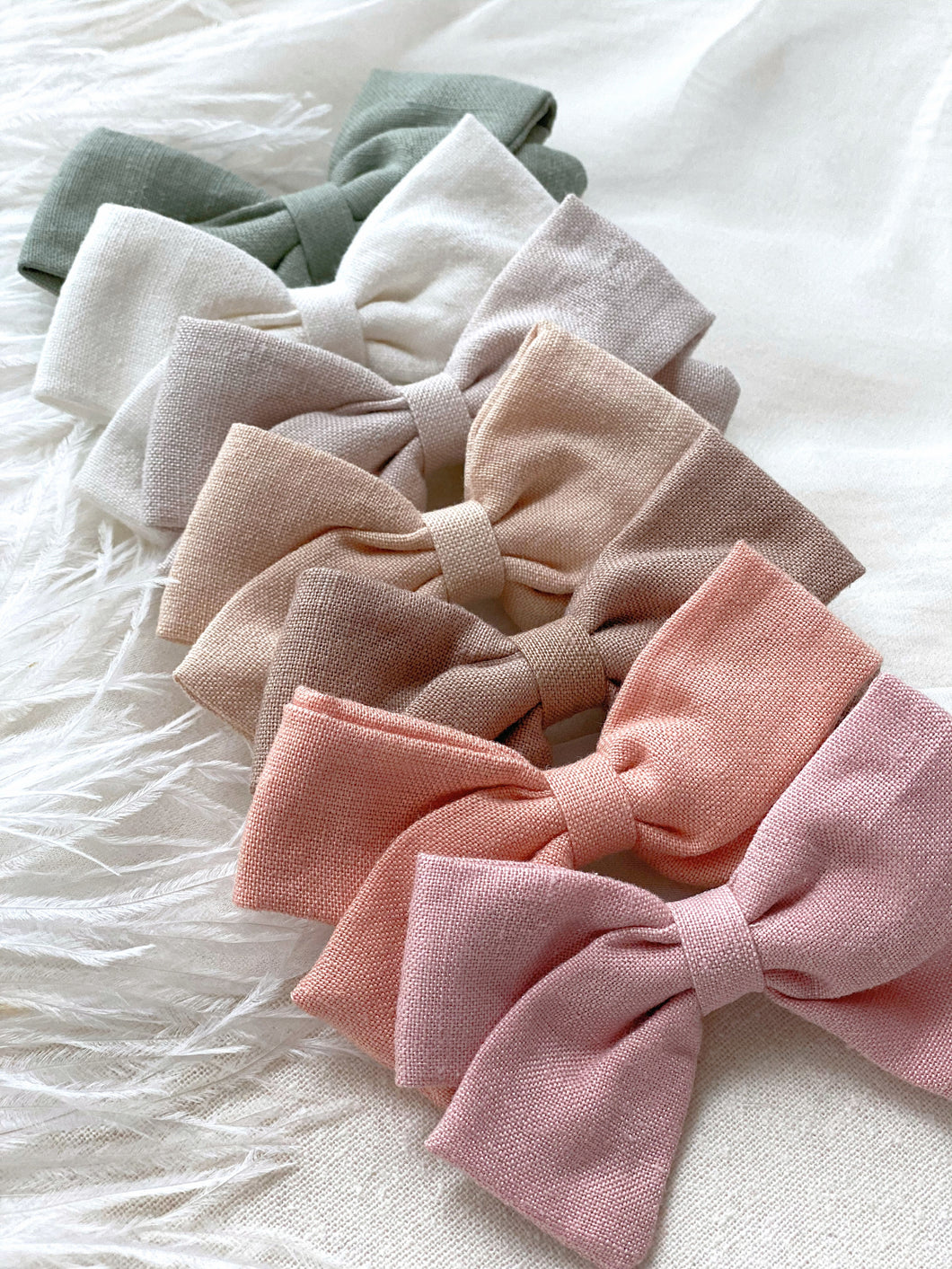 Avery Linen Cotton Bow Hair Clip