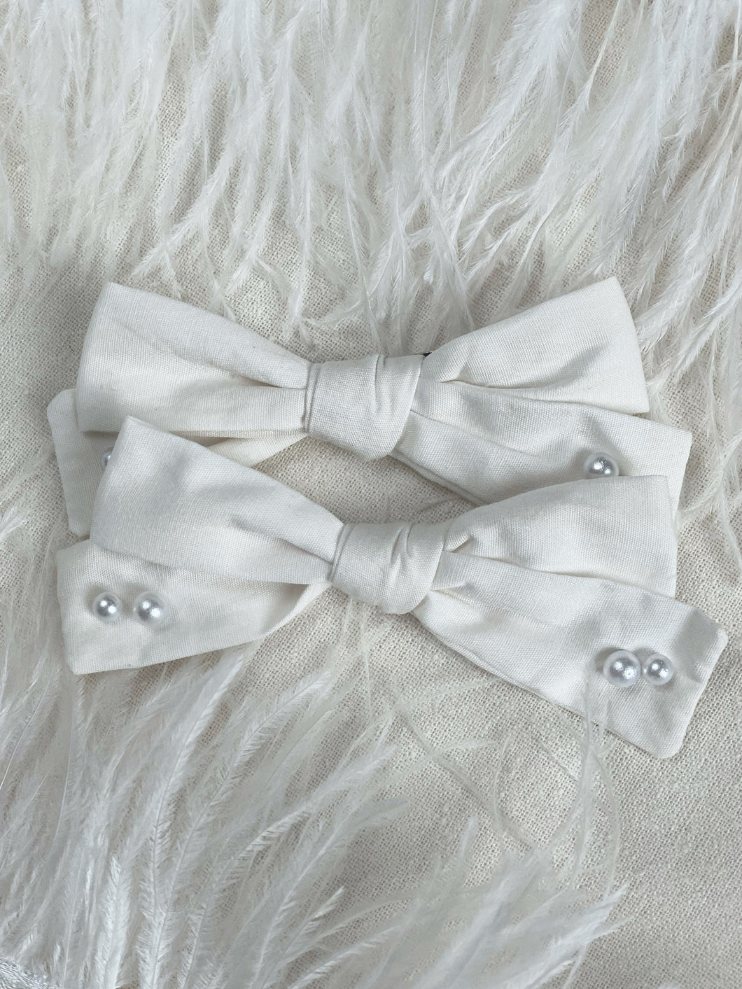 Loren Ivory Pearl Pigtail Bow Hair Clip Set