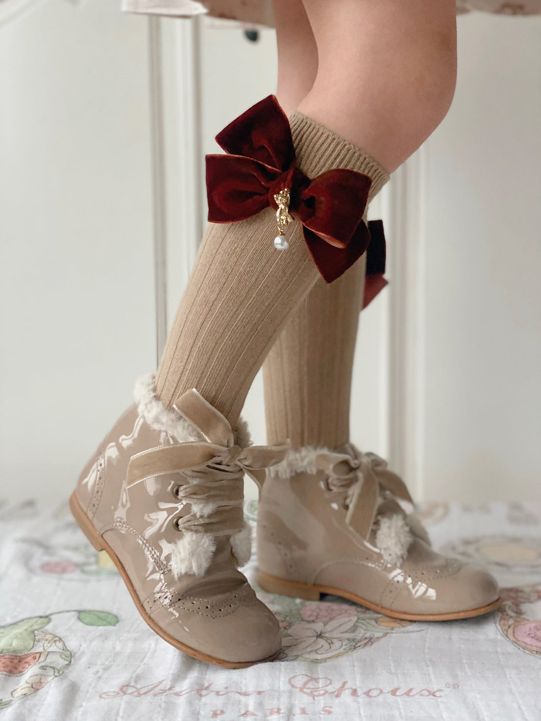 Julia Teddy Bear Oversized Velvet Bow Socks - Chocolate Brown