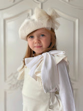 Load image into Gallery viewer, Poodle Tulle Bow Beret in Ivory
