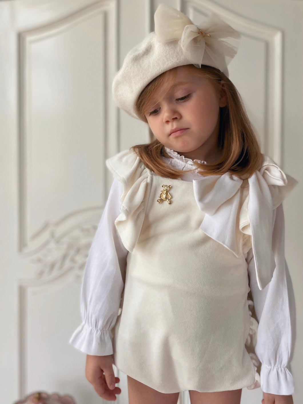 Poodle Tulle Bow Beret in Ivory