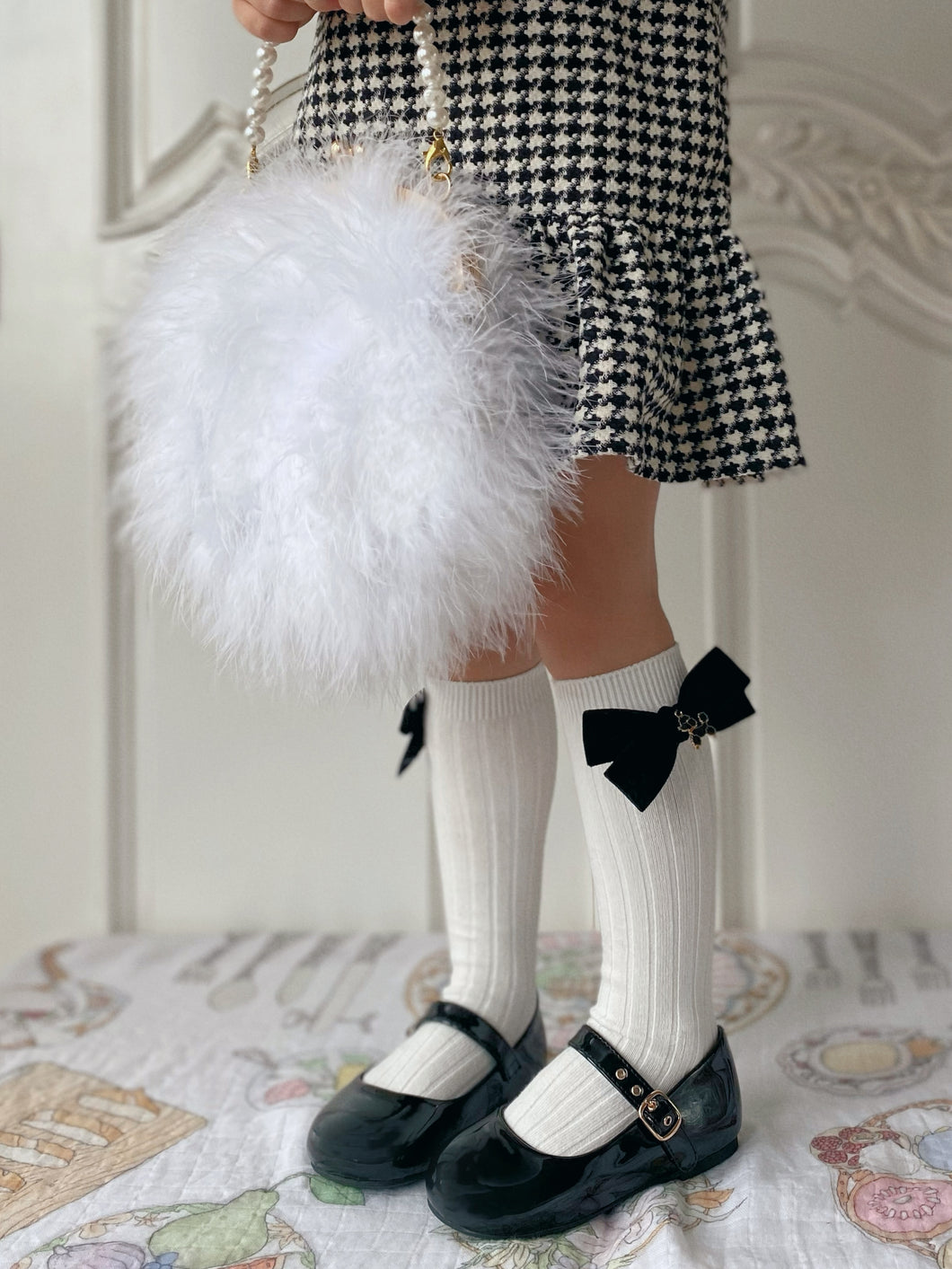 Velvet Poodle Bow Socks - Black